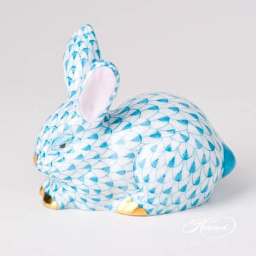 Rabbit / Bunny 15570-0-00 VHTQ Turquoise Fishnet design. Herend porcelain